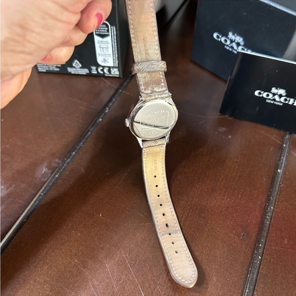 Coach Watch - Picture 7 of 13